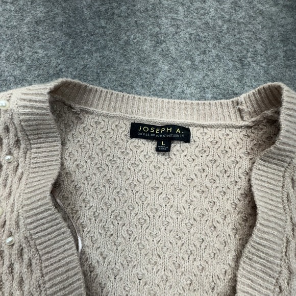 Joseph‎ A. Womens Sweater Womens L Pink Pearls Buttons Cardigan Soft Knit - Picture 5 of 10